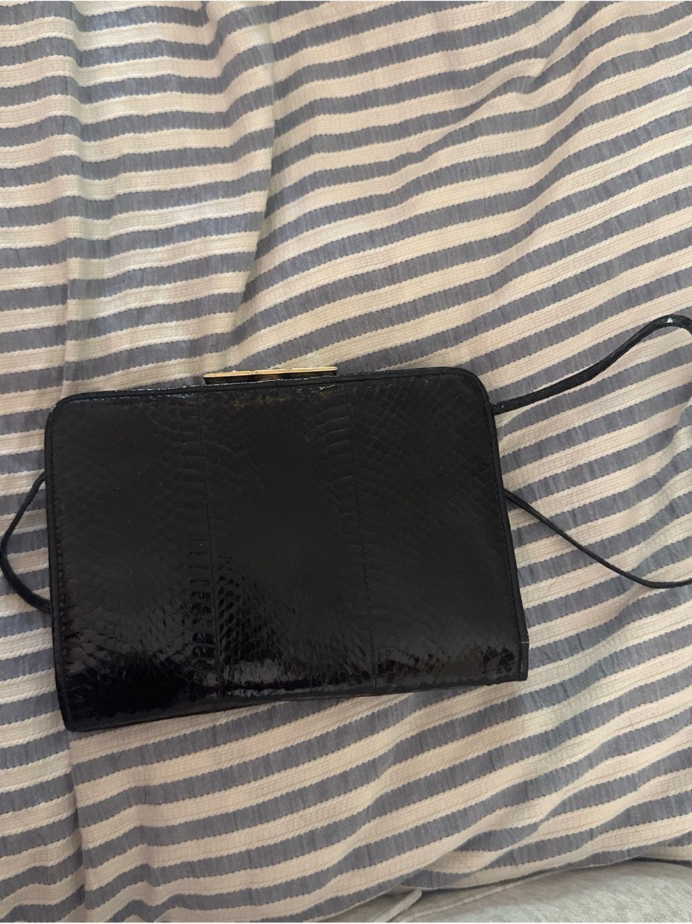 Pantera Black Women’s Crossbody Bag - Classic Patent Finish